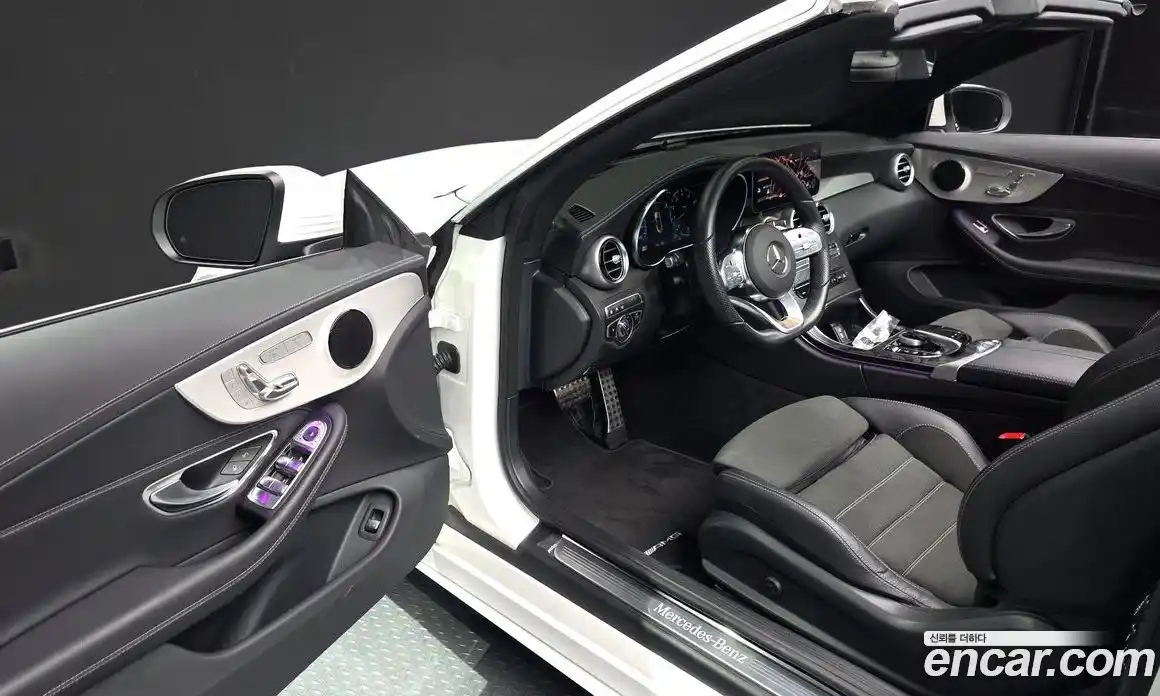 Mercedes-Benz C-Class 2023 2.0 гидро, фото 13