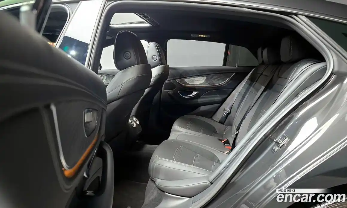 Mercedes-Benz AMG GT 2024 3.0 гидро, фото 18