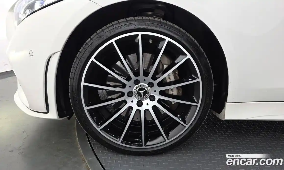 Mercedes-Benz CLS-Class 2021 3.0 гидро, фото 5