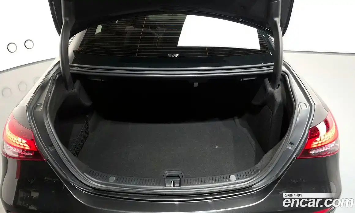 Mercedes-Benz E-Class 2021 2.0 гидро, фото 19