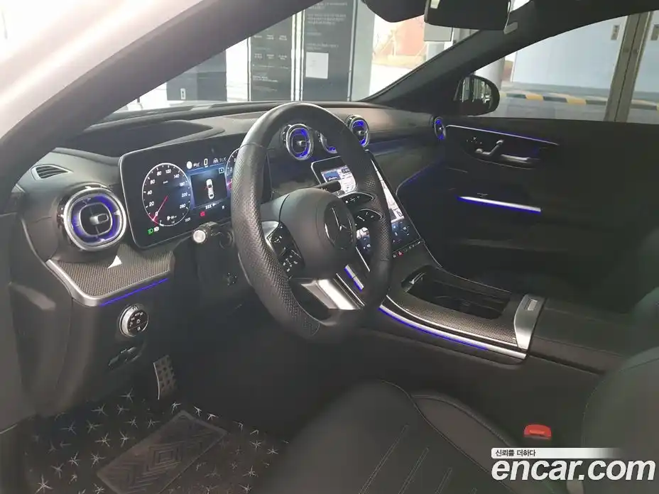 Mercedes-Benz C-Class 2023 2.0 гидро, фото 15