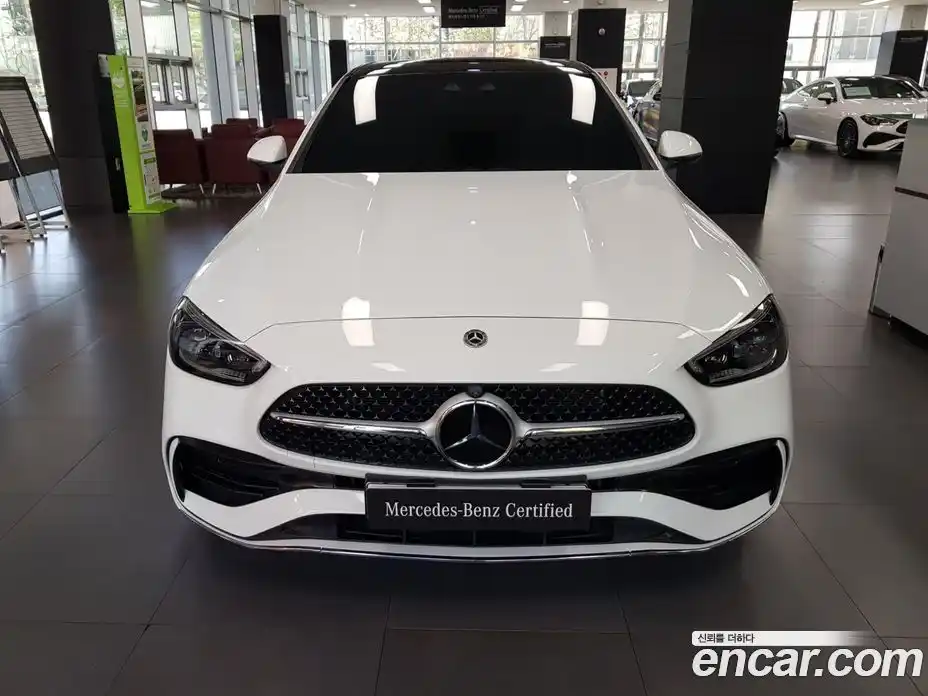 Mercedes-Benz C-Class 2023 2.0 гидро, фото 6