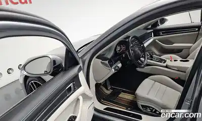 Porsche Panamera 2021 4.0 автомат (гидро), миниатюра 12