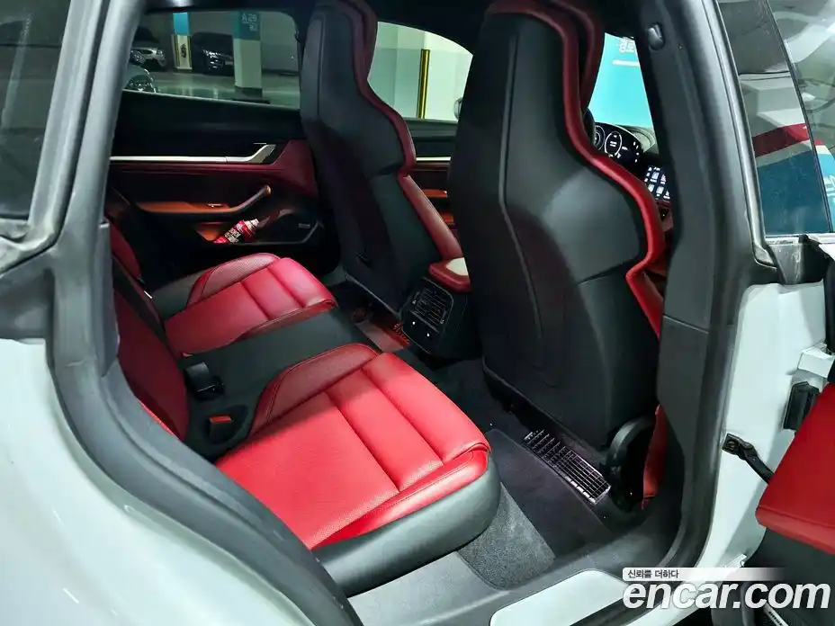 Porsche Taycan 2021 11.0 автомат (гидро), фото 16