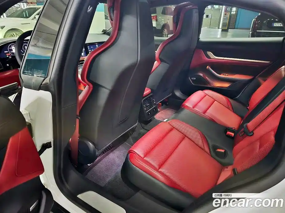 Porsche Taycan 2021 11.0 автомат (гидро), фото 19
