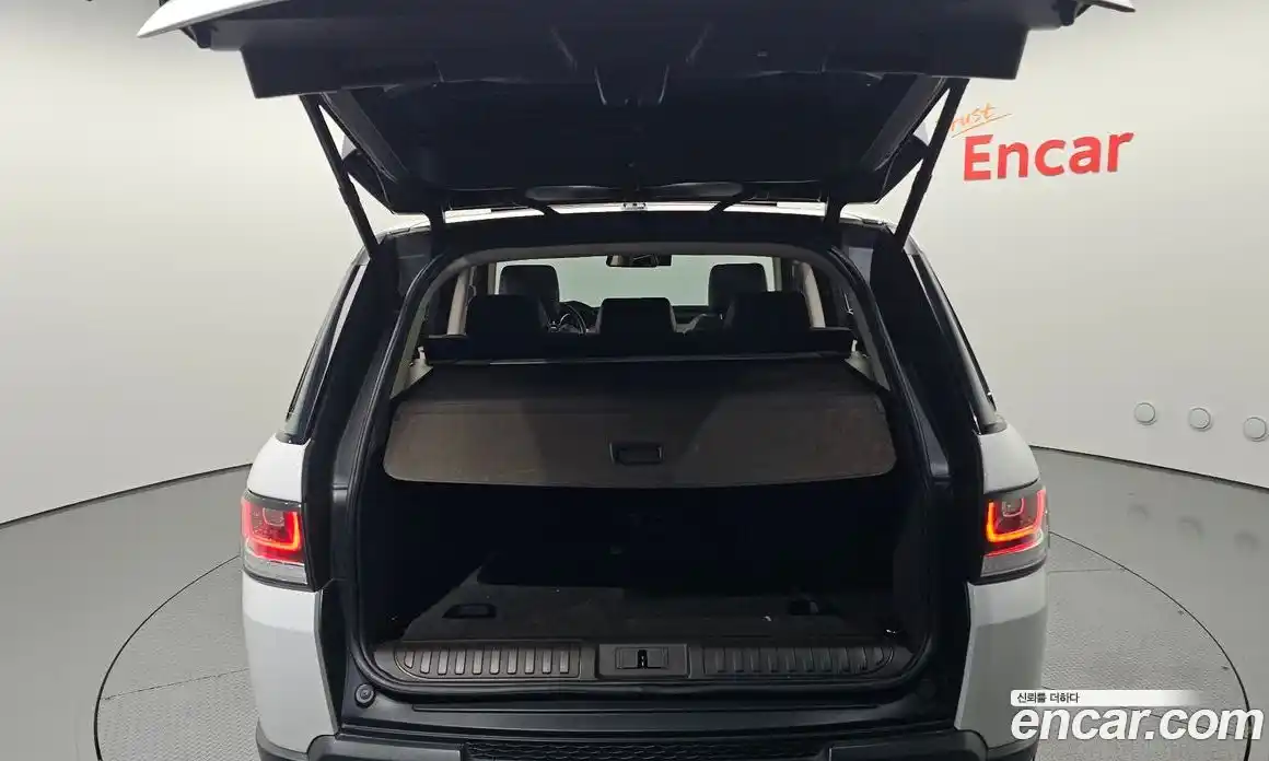 Land Rover Range Rover Sport 2016 3.0 автомат (гидро), фото 20