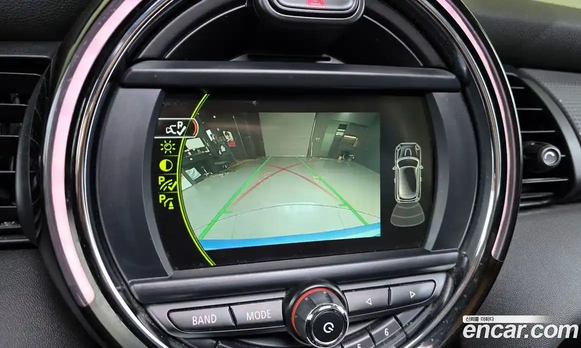 Mini Cooper 2018 1.5 автомат (гидро), фото 17