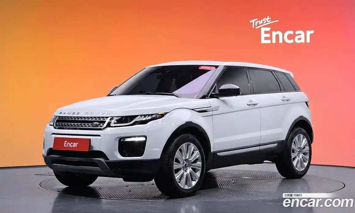 Land Rover Range Rover Evoque 2018 2.0 автомат (гидро), фото 33