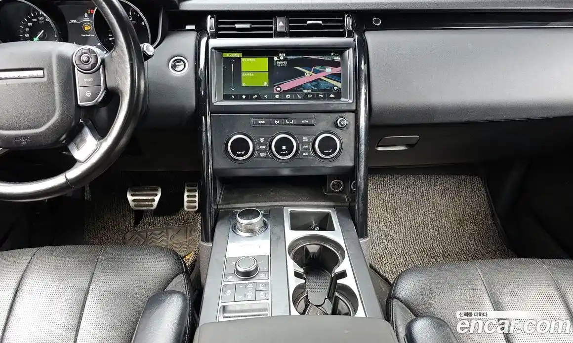 Land Rover Discovery 2018 2.0 автомат (гидро), фото 13