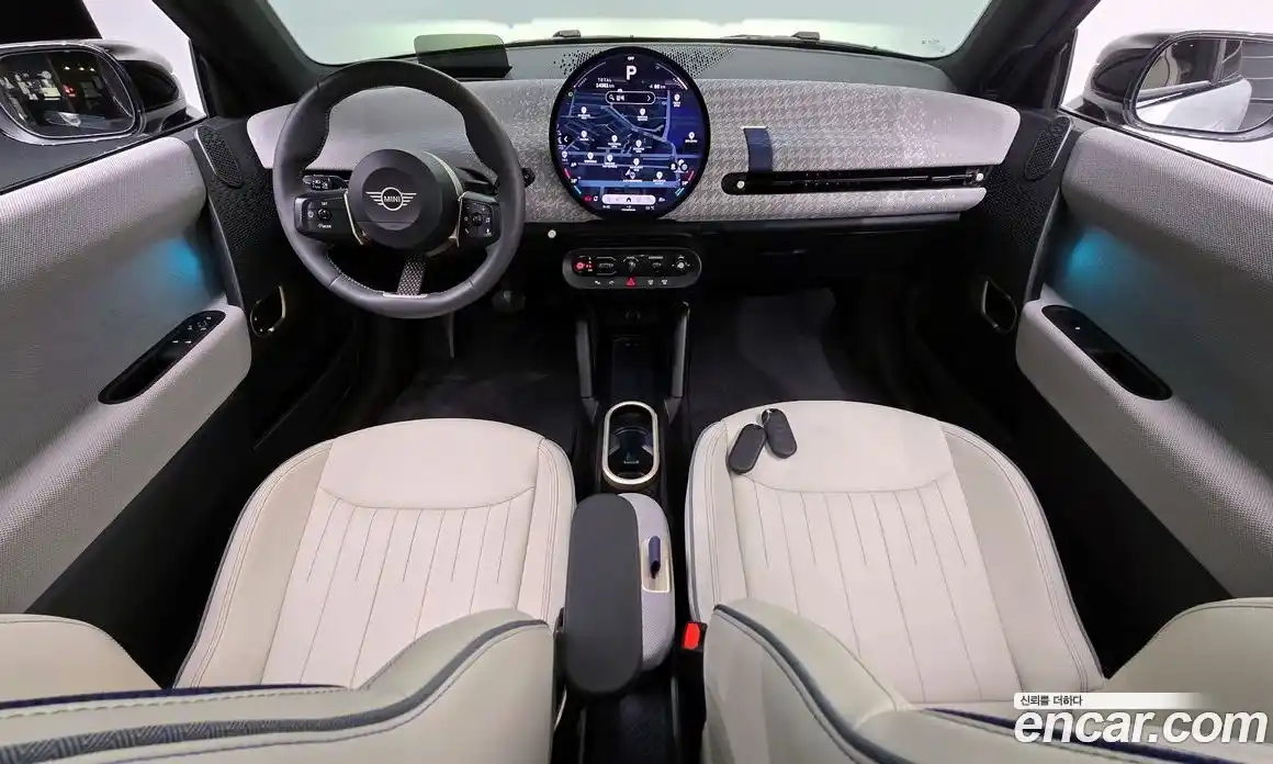 Mini Cooper 2024 0.1 автомат (гидро), фото 7