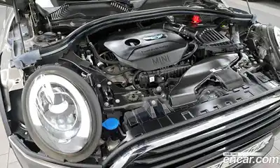 Mini Clubman 2018 1.5 автомат (гидро), миниатюра 6