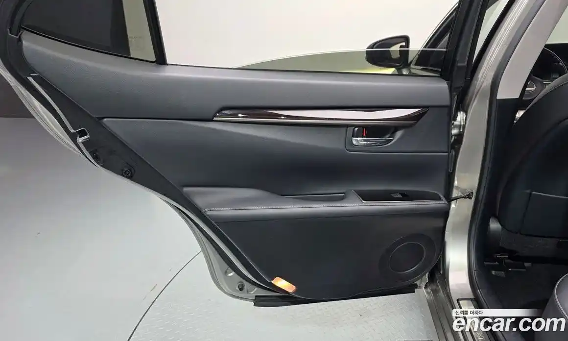 Lexus ES 2018 2.5 гидро, фото 15