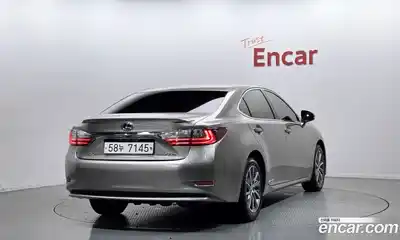 Lexus ES 2018 2.5 гидро, миниатюра 2