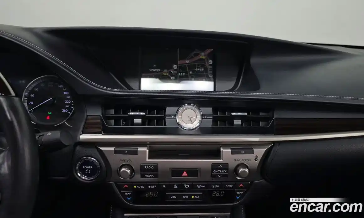 Lexus ES 2018 2.5 гидро, фото 21