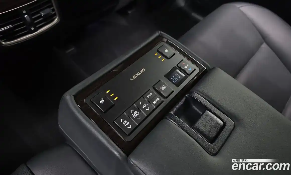 Lexus ES 2018 2.5 гидро, фото 25