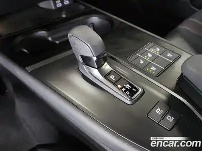 Lexus UX 2025 2.0 вариатор, миниатюра 9