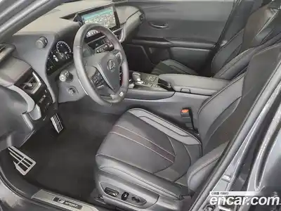 Lexus UX 2025 2.0 вариатор, миниатюра 10