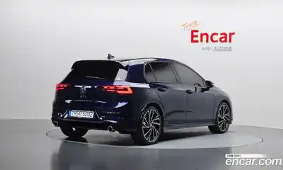Volkswagen Golf 2024 2.0 автомат (гидро), миниатюра 2