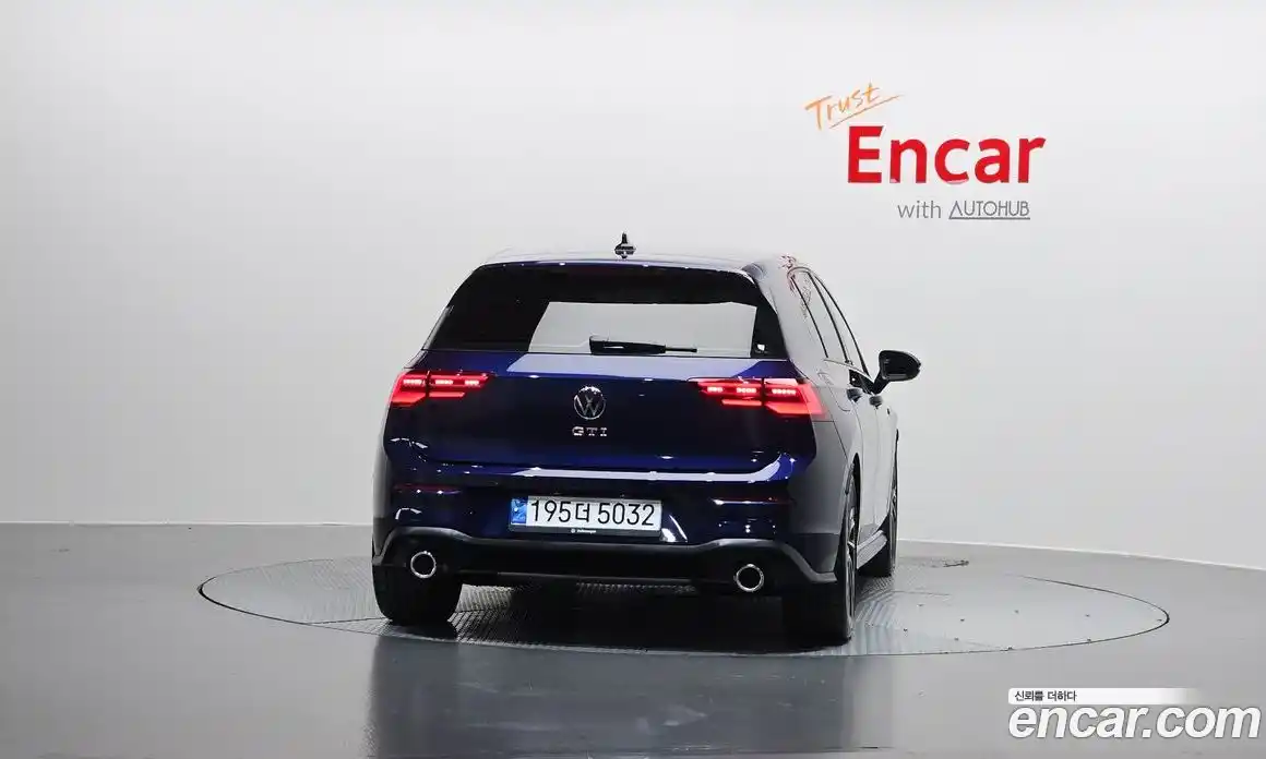 Volkswagen Golf 2024 2.0 автомат (гидро), фото 4