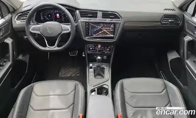 Volkswagen Tiguan 2023 2.0 автомат (гидро), миниатюра 7