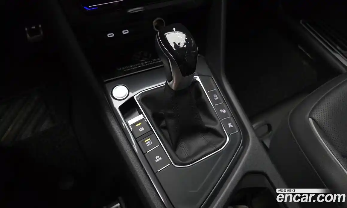 Volkswagen Tiguan 2023 2.0 автомат (гидро), фото 9