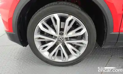 Volkswagen T-Roc 2021 2.0 автомат (гидро), миниатюра 5