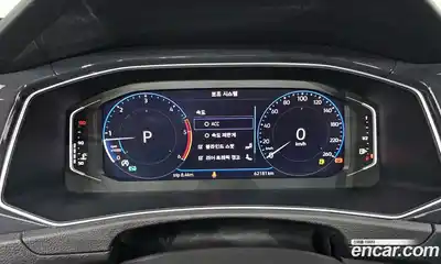 Volkswagen T-Roc 2021 2.0 автомат (гидро), миниатюра 8
