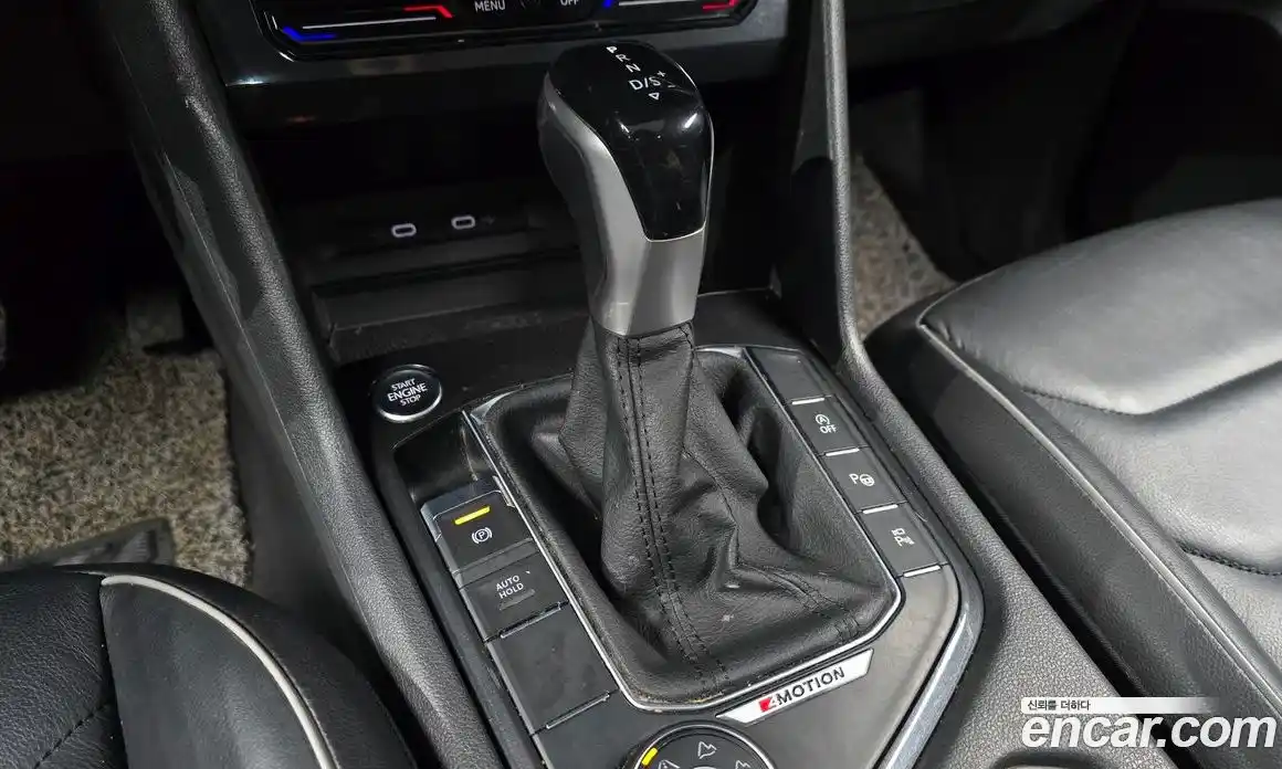 Volkswagen Tiguan 2022 2.0 автомат (гидро), фото 11