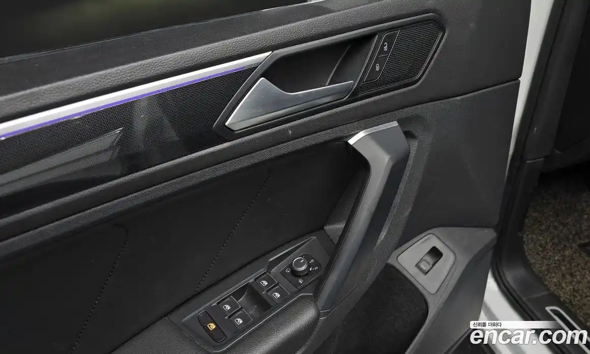 Volkswagen Tiguan 2022 2.0 автомат (гидро), фото 30