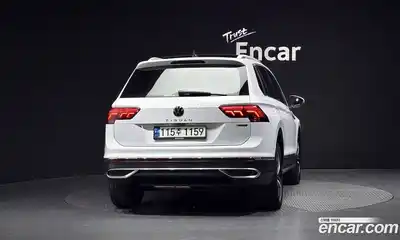 Volkswagen Tiguan 2022 2.0 автомат (гидро), миниатюра 3