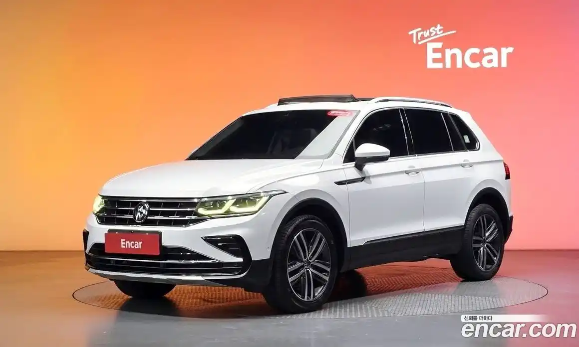Volkswagen Tiguan 2022 2.0 автомат (гидро), фото 31