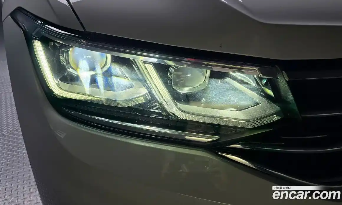 Volkswagen Tiguan 2022 2.0 автомат (гидро), фото 7