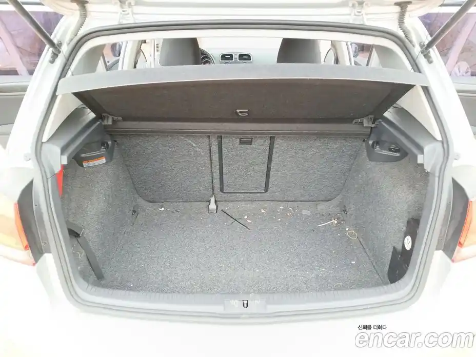 Volkswagen Golf 2011 2.0 автомат (гидро), фото 18
