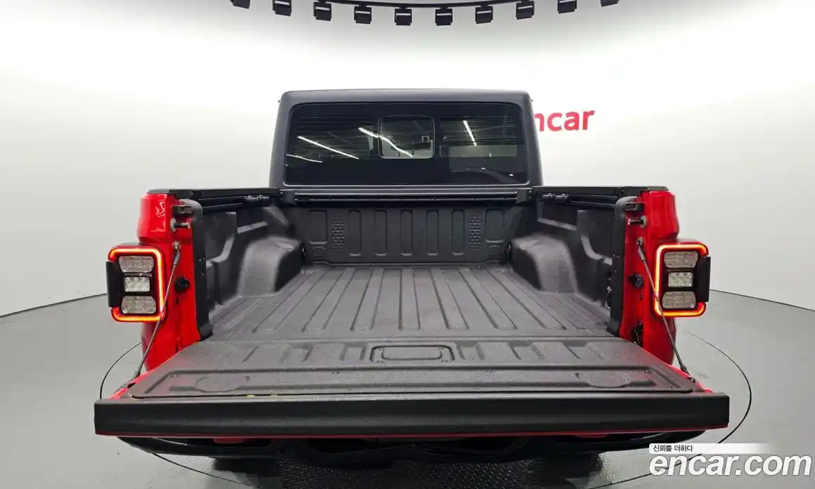 Jeep Gladiator 2021 3.6 автомат (гидро), фото 23