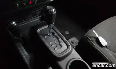 Jeep Wrangler 2016 3.6 автомат (гидро), миниатюра 12
