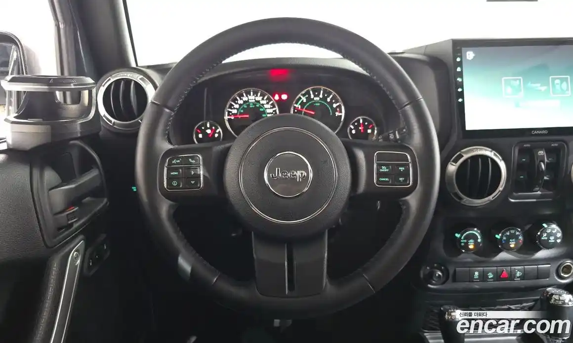 Jeep Wrangler 2016 3.6 автомат (гидро), фото 19