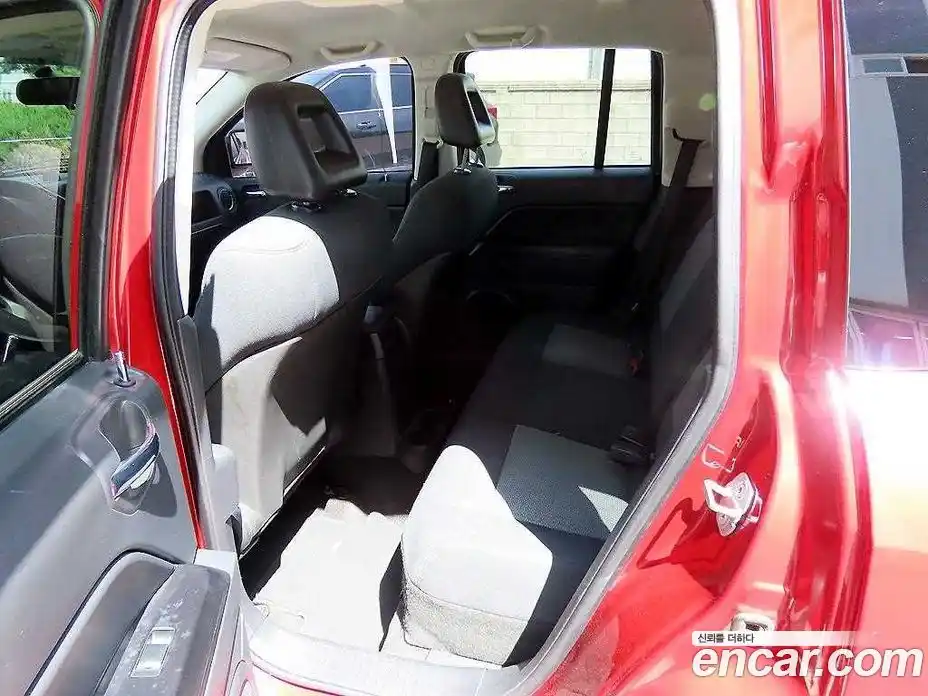 Jeep Compass 2009 2.4 автомат (гидро), фото 6