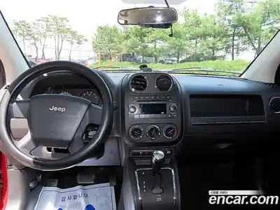 Jeep Compass 2009 2.4 автомат (гидро), миниатюра 7