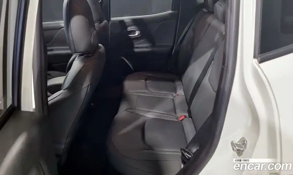 Jeep Renegade 2019 2.4 автомат (гидро), фото 11