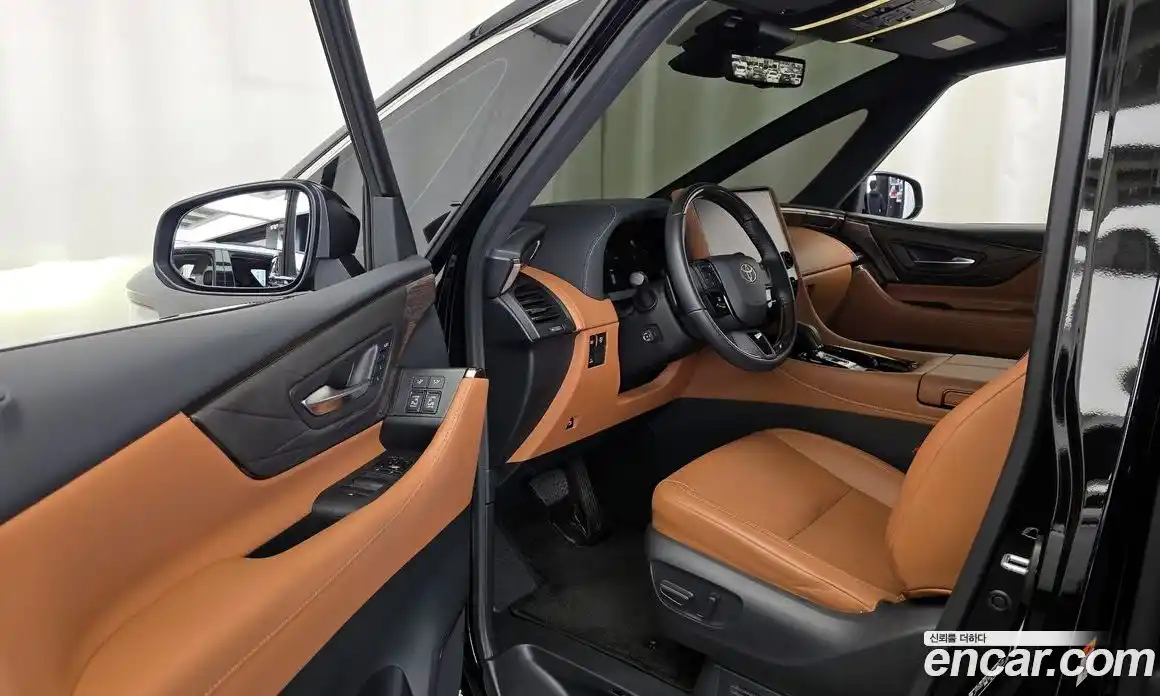 Toyota Alphard 2025 2.5 гидро, фото 12