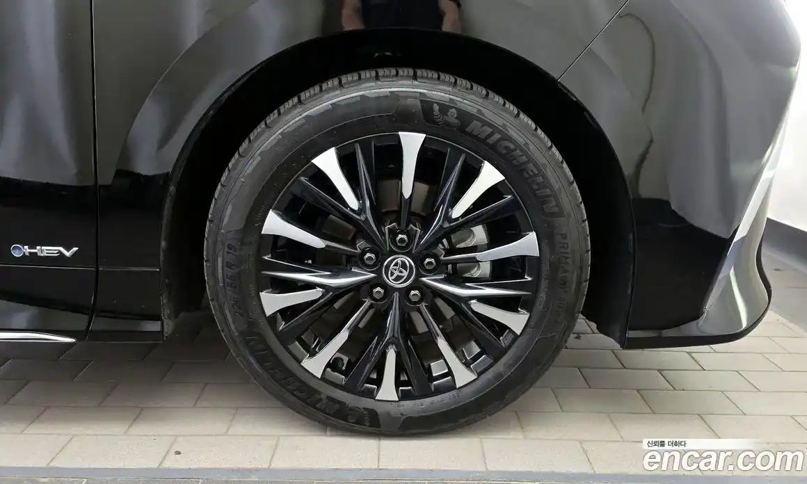 Toyota Alphard 2025 2.5 гидро, фото 6