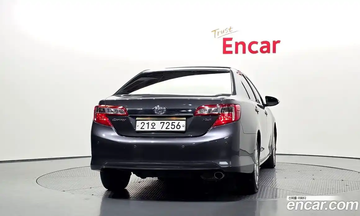 Toyota Camry 2012 2.5 гидро, фото 4