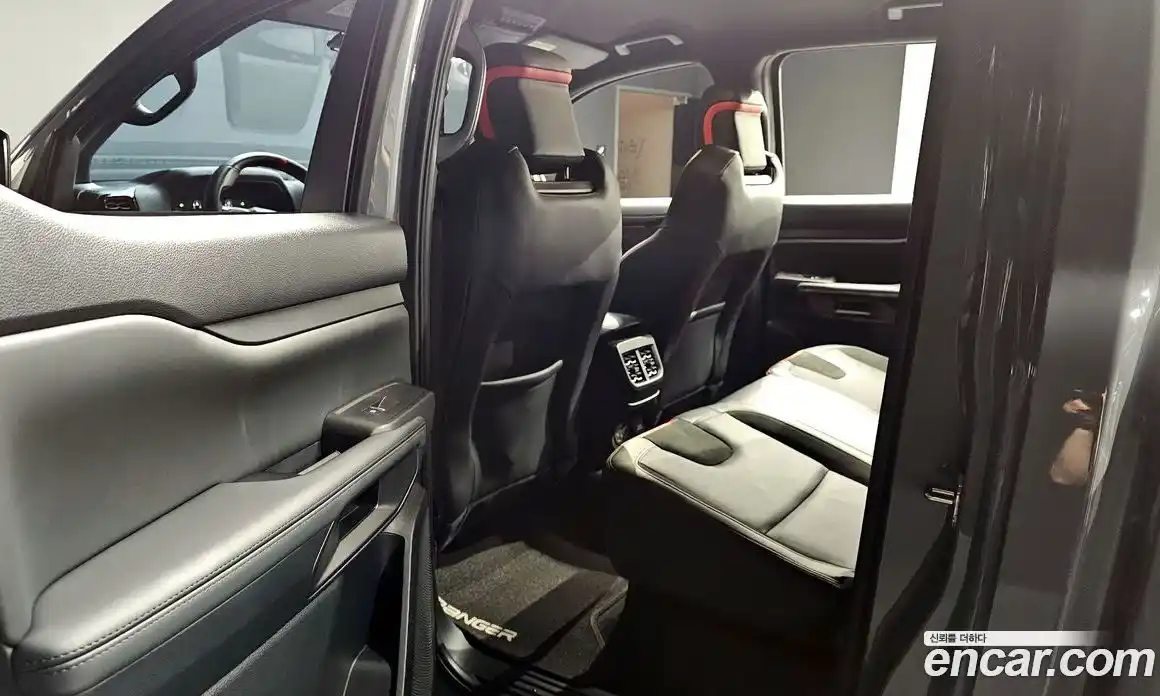 Ford Ranger 2024 2.0 автомат (гидро), фото 16