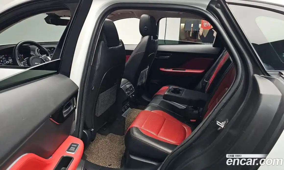Jaguar F-Pace 2019 2.0 гидро, фото 16