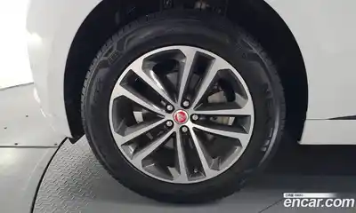 Jaguar F-Pace 2019 2.0 гидро, миниатюра 4