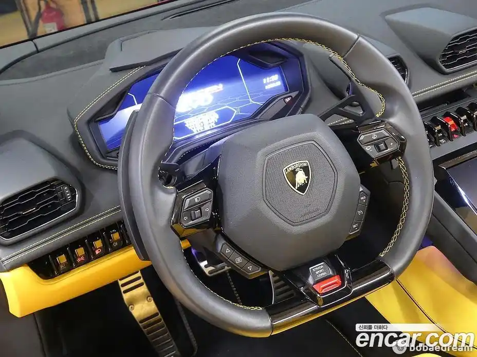Lamborghini Huracan 2023 5.2 гидро, фото 12