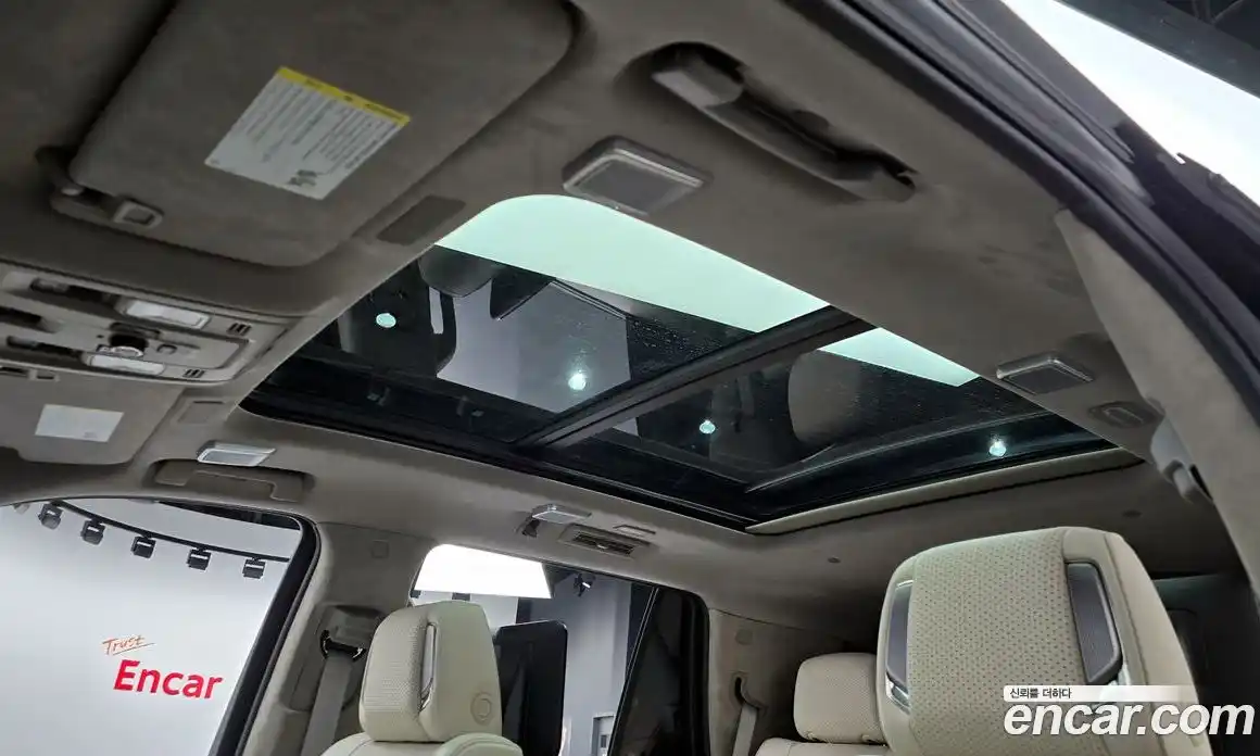 Cadillac Escalade 2025 6.2 гидро, фото 15