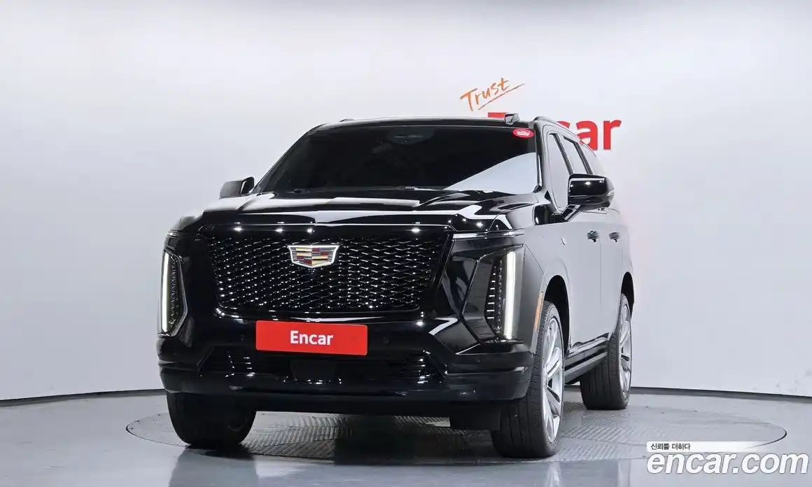 Cadillac Escalade 2025 6.2 гидро, фото 3