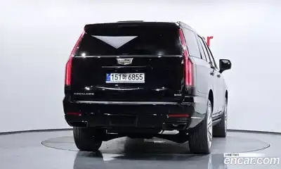Cadillac Escalade 2025 6.2 гидро, миниатюра 4