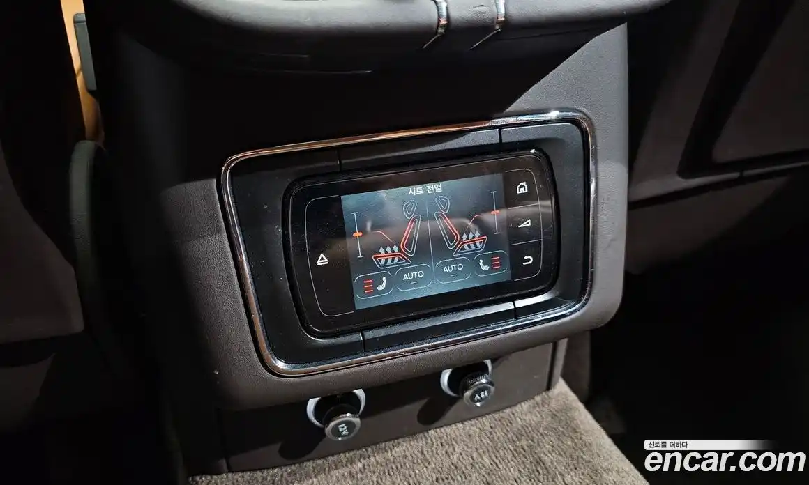 Bentley Bentayga 2019 4.0 гидро, фото 17